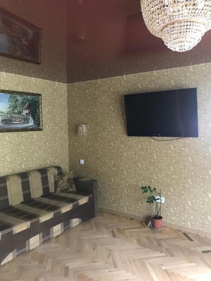 Апартаменты Ботанический Сад Kiev Dış mekan fotoğraf